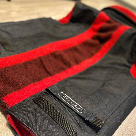 🦊 FOX & VIXEN || HANDMADE VINTAGE || Unisex Blanket-Lined Dead-Stock Denim Vest - Picture 11 of 16